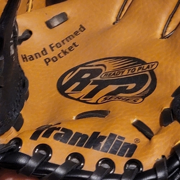 BASEBALL GLOVE hand formed pocket F22052 Franklin RTC - Picture 8 of 14